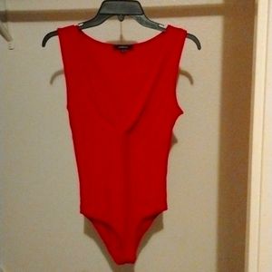 AMBIANCE is ♥️ RED Size s-m v-neck bodysuit.